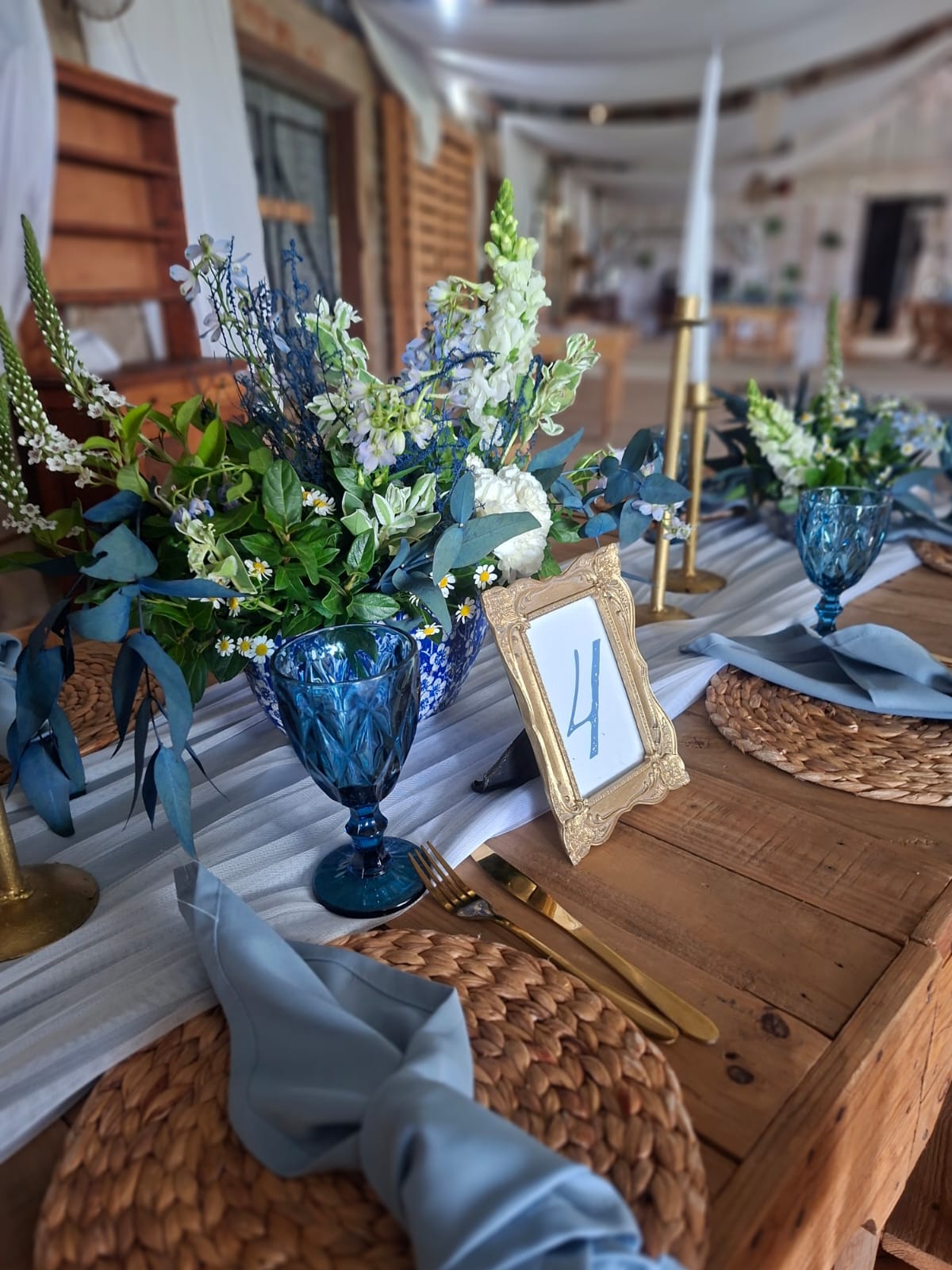 Wedding table styling